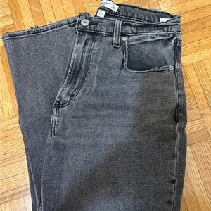 Abercrombie & Fitch Ankle Straight Ultra High Rise Gray/Black Jeans